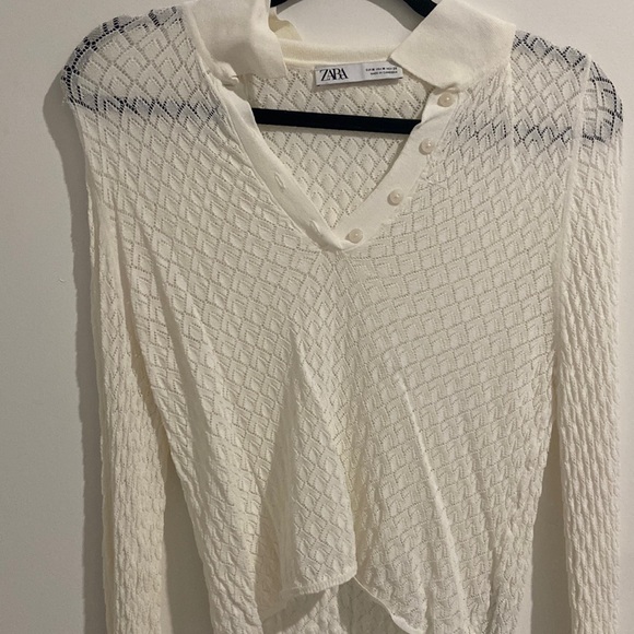 Zara eyelet long sleeve collared button down - Picture 1 of 3